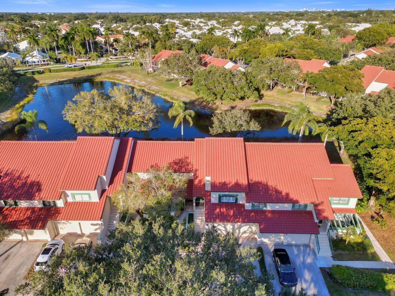 4 Lexington Lane E, Unit G, Palm Beach Gardens, FL 33418 Photo