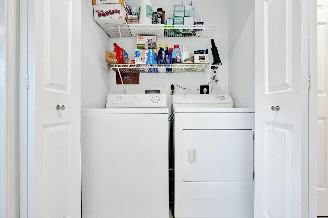 4 Lexington Lane E, Unit G, Palm Beach Gardens, FL 33418 Photo