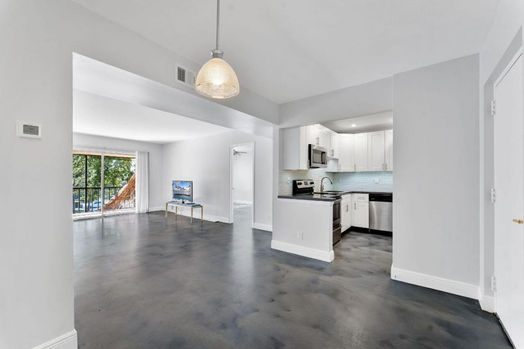 470 NW 20th Street, Unit 3070, Boca Raton, FL 33431 Photo