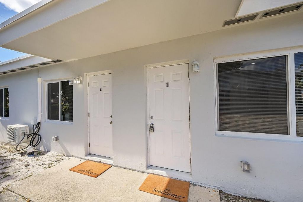 1157 W 36th Street, Unit 1, Riviera Beach, FL 33404 Photo