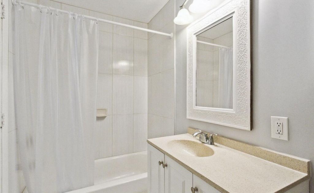 2180 S Seacrest Boulevard, Unit A, Boynton Beach, FL 33435 Photo