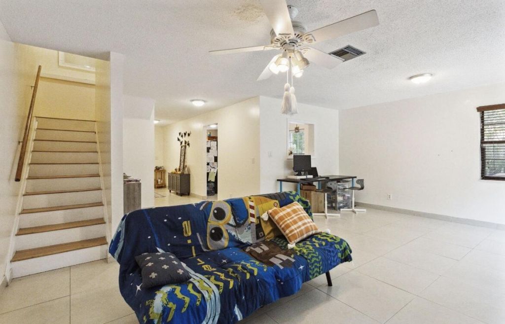 2180 S Seacrest Boulevard, Unit A, Boynton Beach, FL 33435 Photo