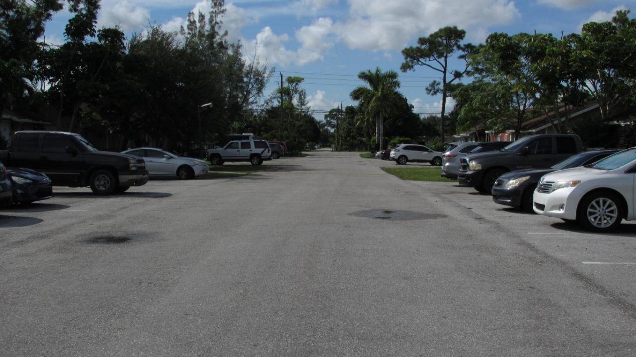 2185 Pretty Lane, Unit 4, West Palm Beach, FL 33415 Photo