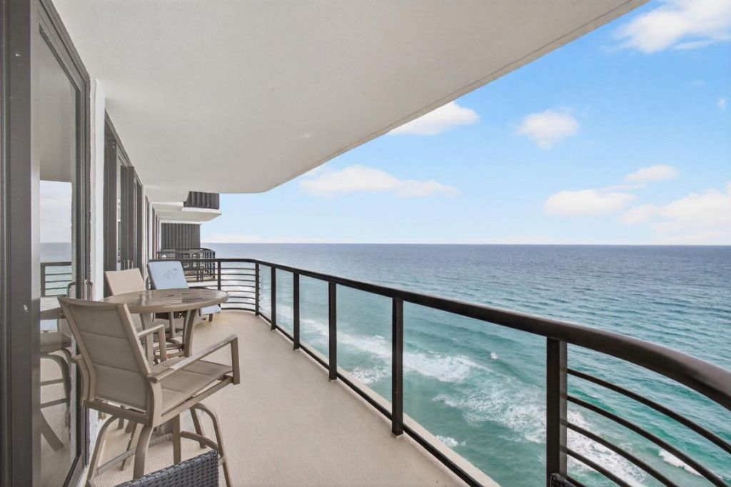 250 S Ocean Boulevard, Unit Lph-A, Boca Raton, FL 33432 Photo