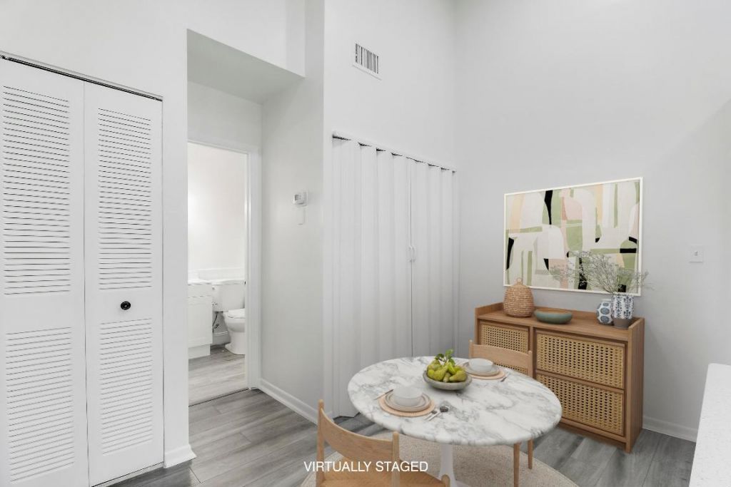 6392 Chasewood Drive, Unit F, Jupiter, FL 33458 Photo