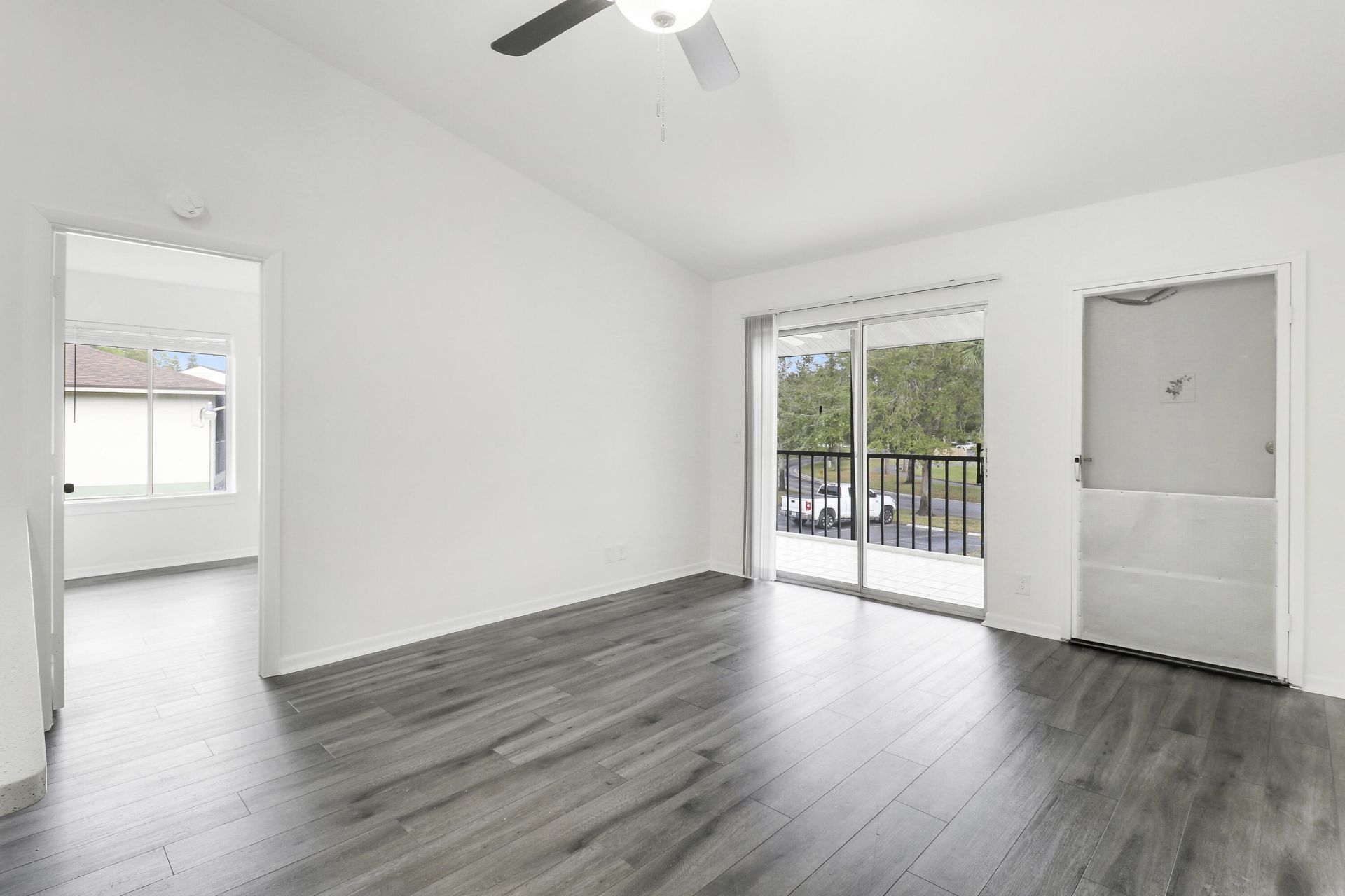 6392 Chasewood Drive, Unit F, Jupiter, FL 33458 Photo