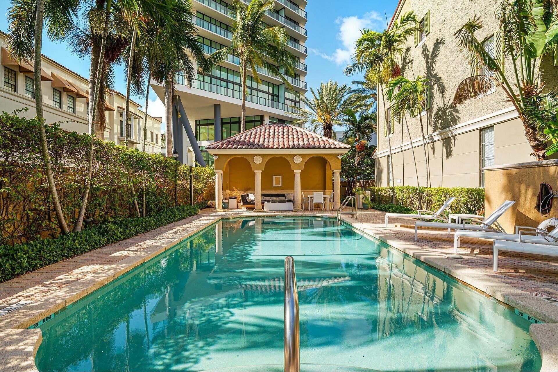 580 S Sapodilla, Unit 206, West Palm Beach, FL 33401 Photo