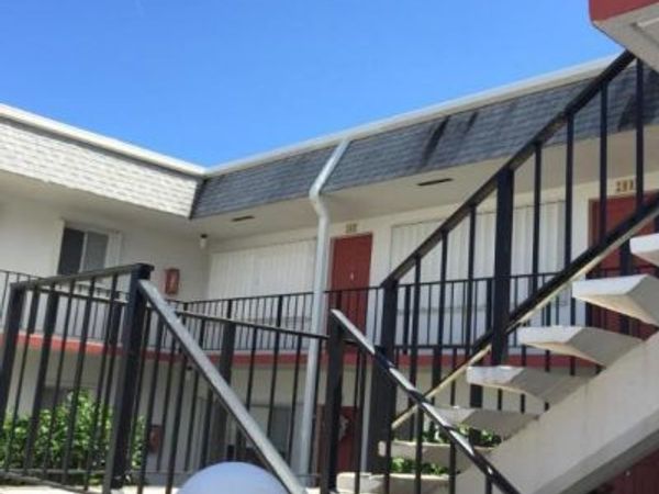 2960 Lake Osborne Drive, Unit 209, Lake Worth Beach, FL 33461