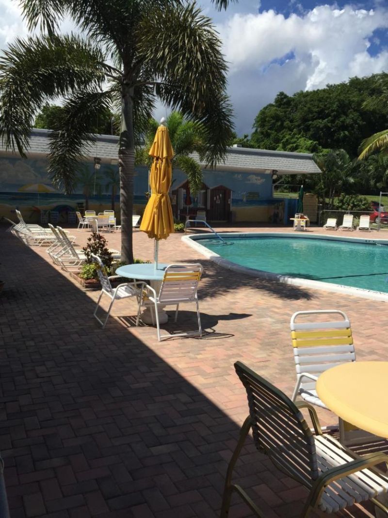 2960 Lake Osborne Drive, Unit 209, Lake Worth Beach, FL 33461 Photo