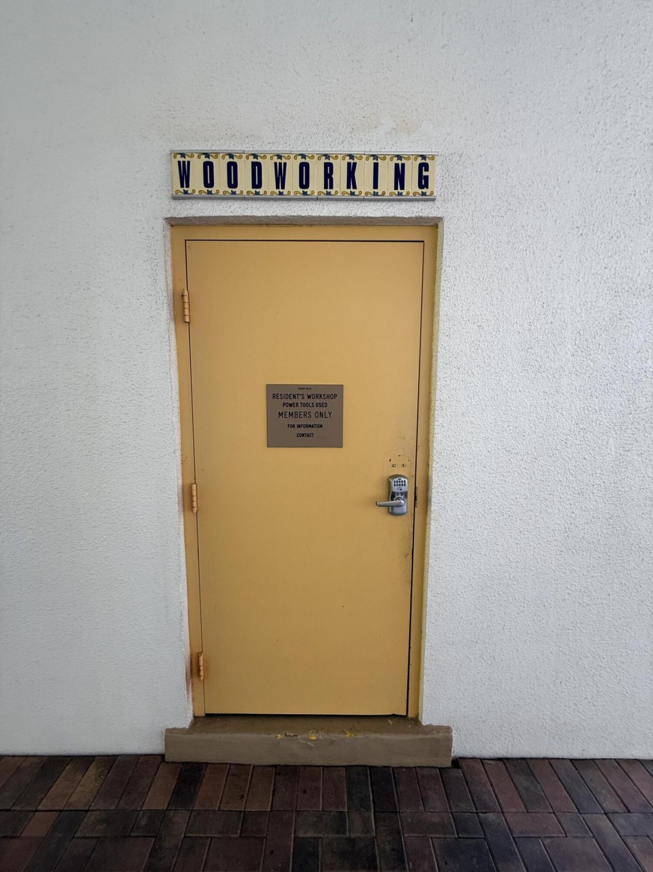 2960 Lake Osborne Drive, Unit 209, Lake Worth Beach, FL 33461 Photo