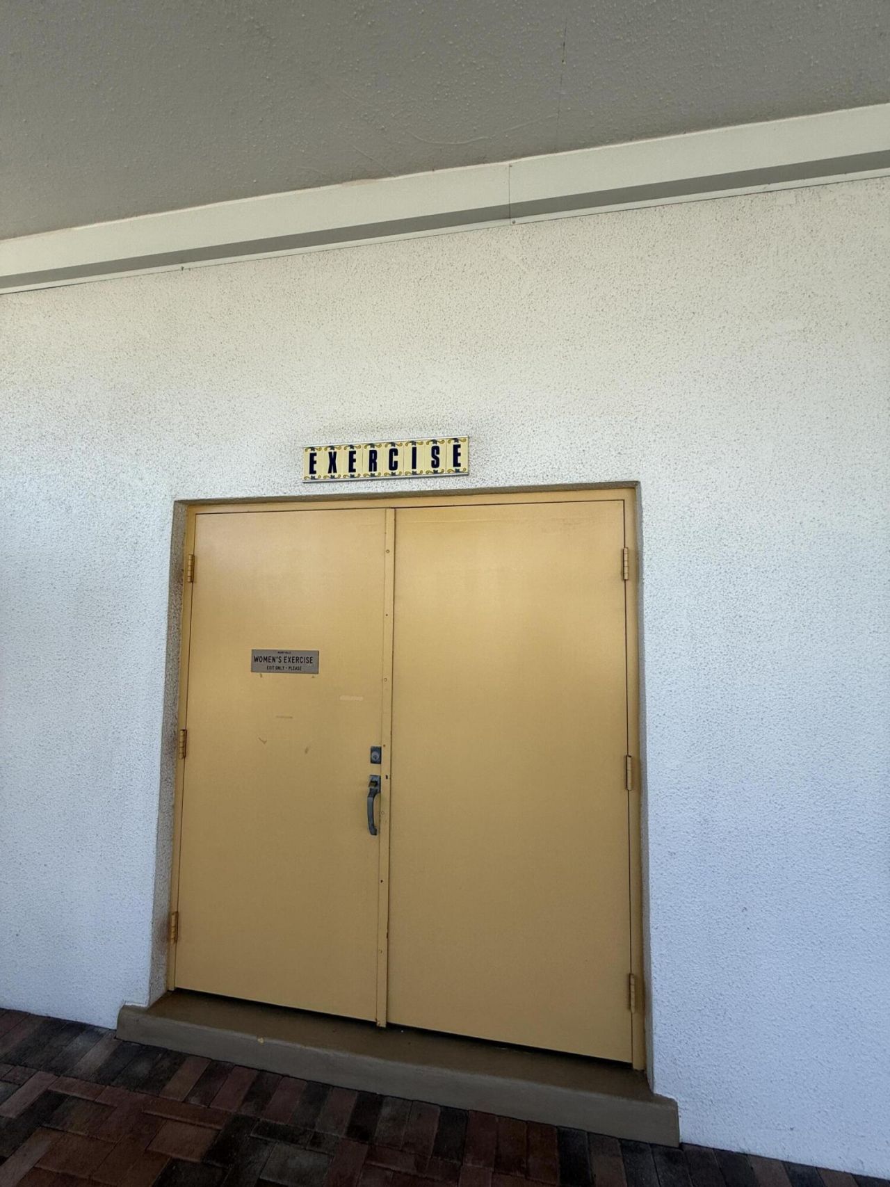 2960 Lake Osborne Drive, Unit 209, Lake Worth Beach, FL 33461 Photo