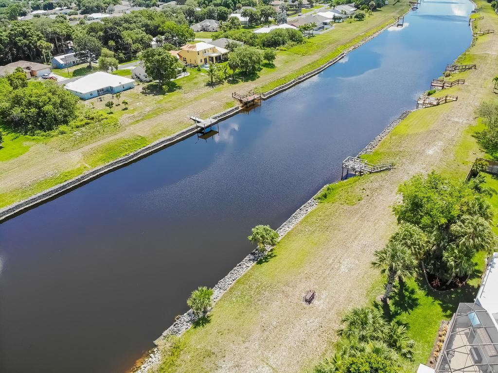 1773 SW Import Drive, Port Saint Lucie, FL 34953 Photo