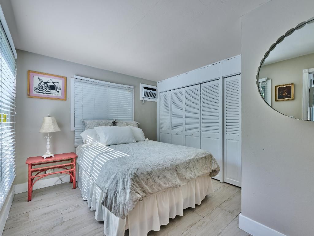 301 NW 3rd Court, Boca Raton, FL 33432 Photo