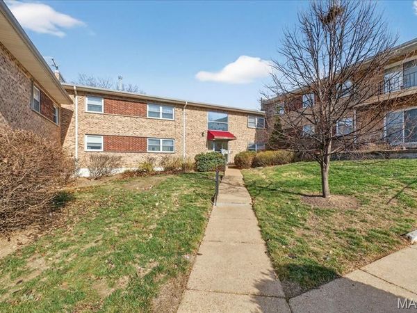 10391 Forest Brook Lane, Unit C, St Louis, MO 63146