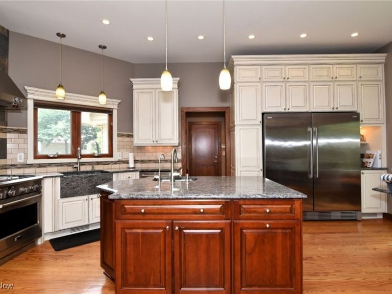 10 Hyde Park, Beachwood, OH 44122 Photo 12