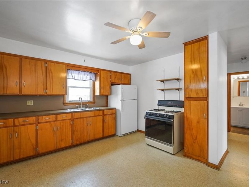 205 Graham Street, Lisbon, OH 44432 Photo 6