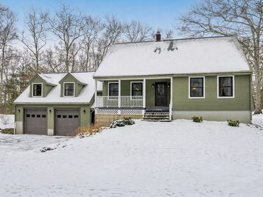 300 Padre Rd, New Braintree, MA 01531