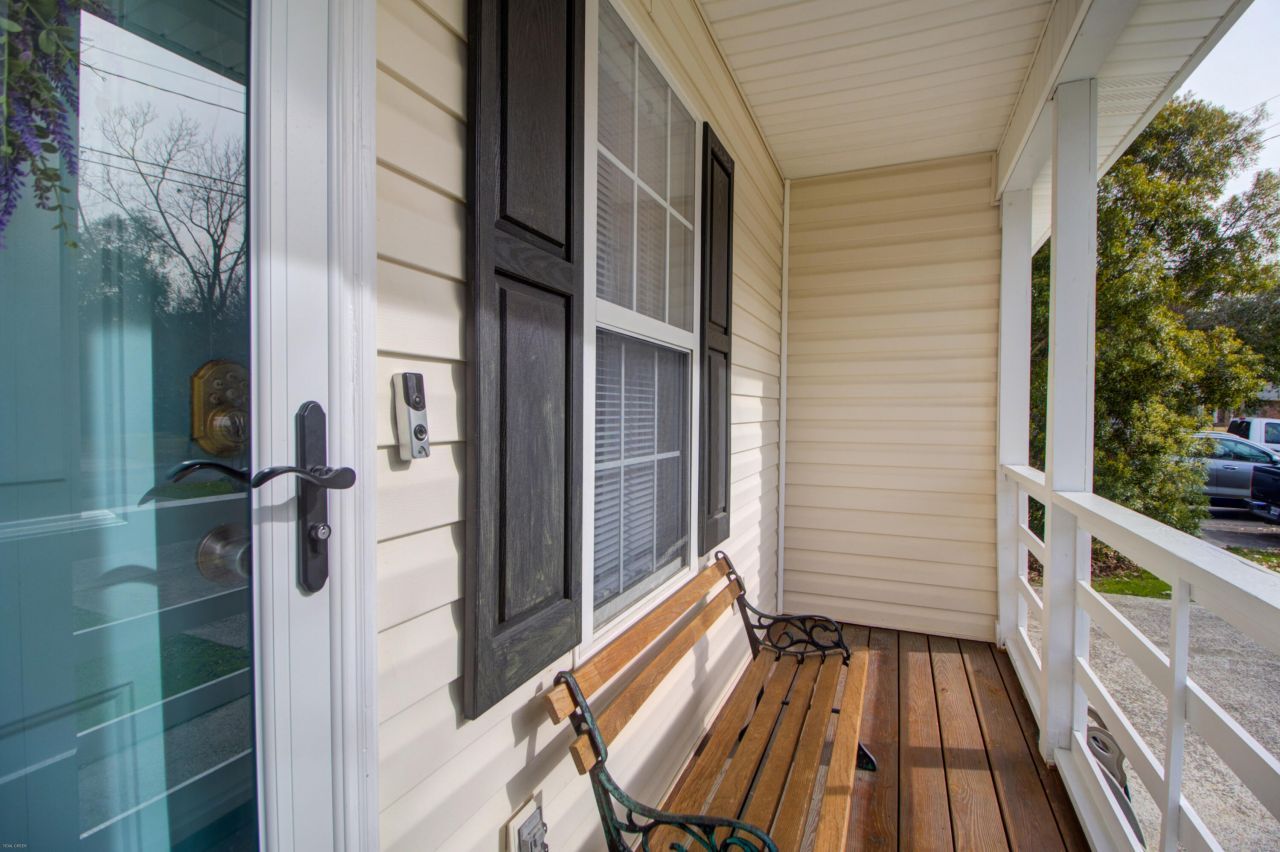 1204 Marvin Avenue Photo 5