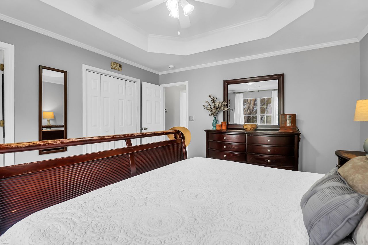 1204 Marvin Avenue Photo 9