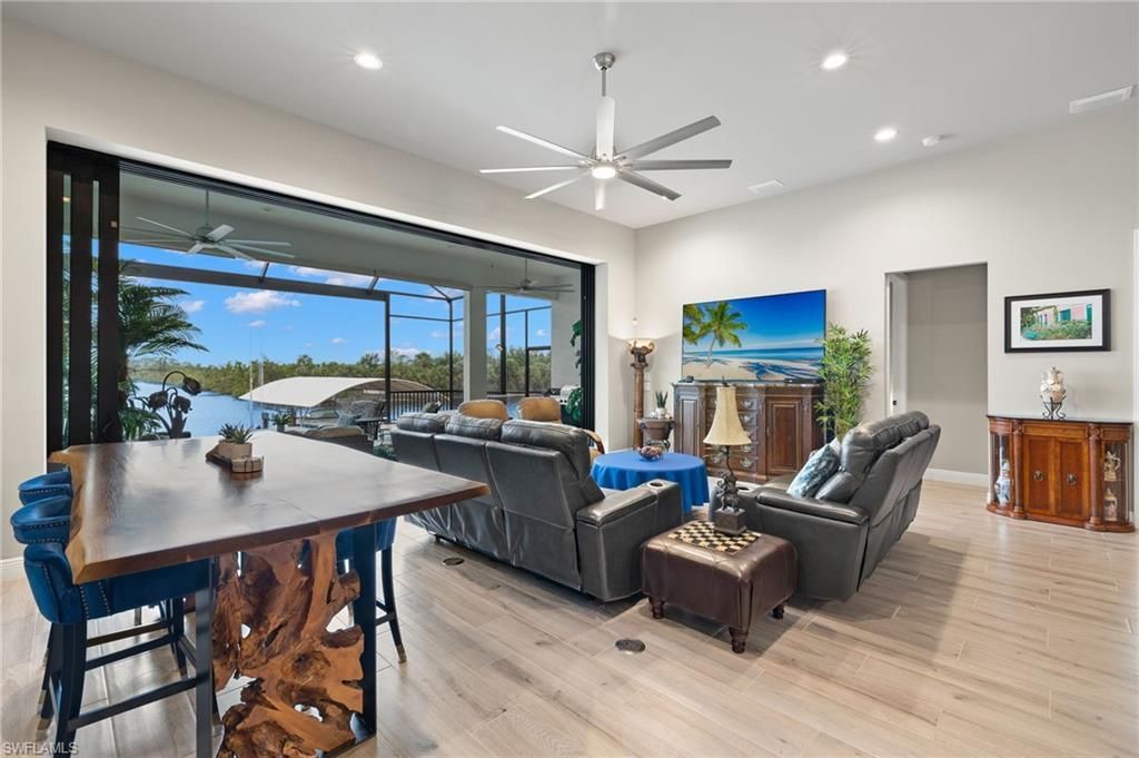 1806 Old Burnt Store Rd N, Cape Coral, FL 33993 Photo