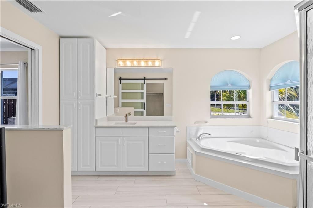 3446 Pinetree Dr, Saint James City, FL 33956 Photo