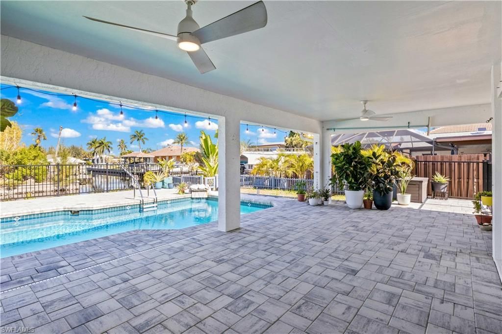 3446 Pinetree Dr, Saint James City, FL 33956 Photo