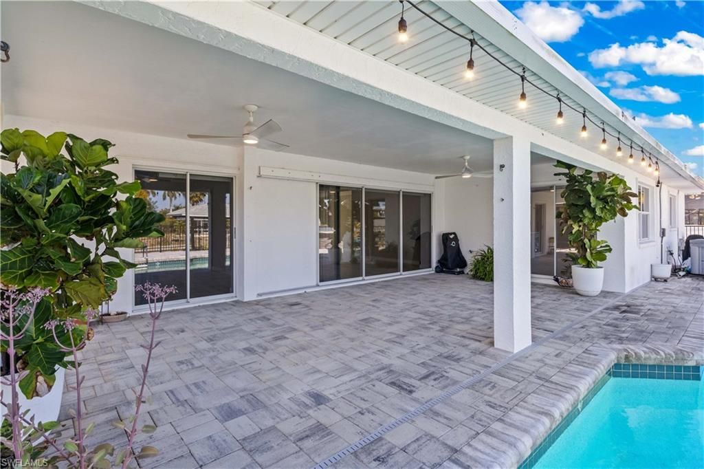 3446 Pinetree Dr, Saint James City, FL 33956 Photo