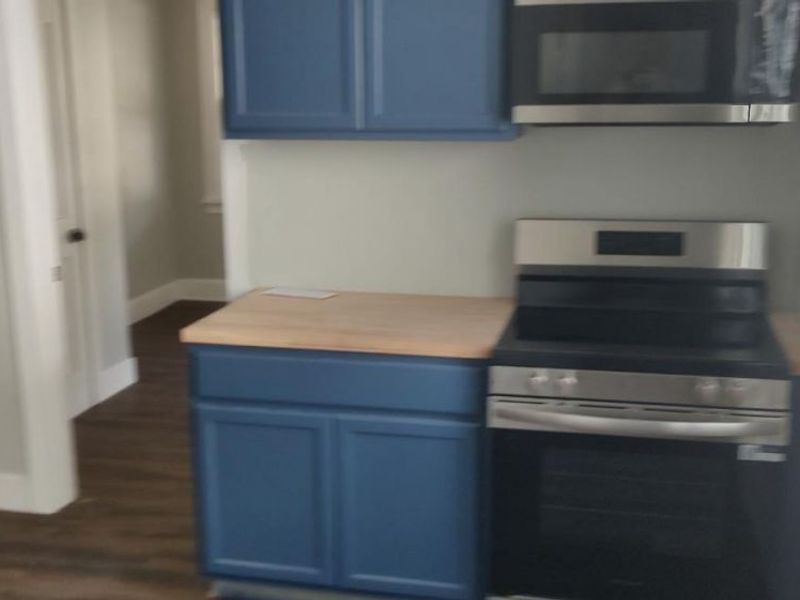 3668 Vine Street, Cincinnati, OH 45220 Photo 3