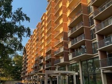 1300 ARMY NAVY DRIVE, Unit 223, ARLINGTON, VA 22202