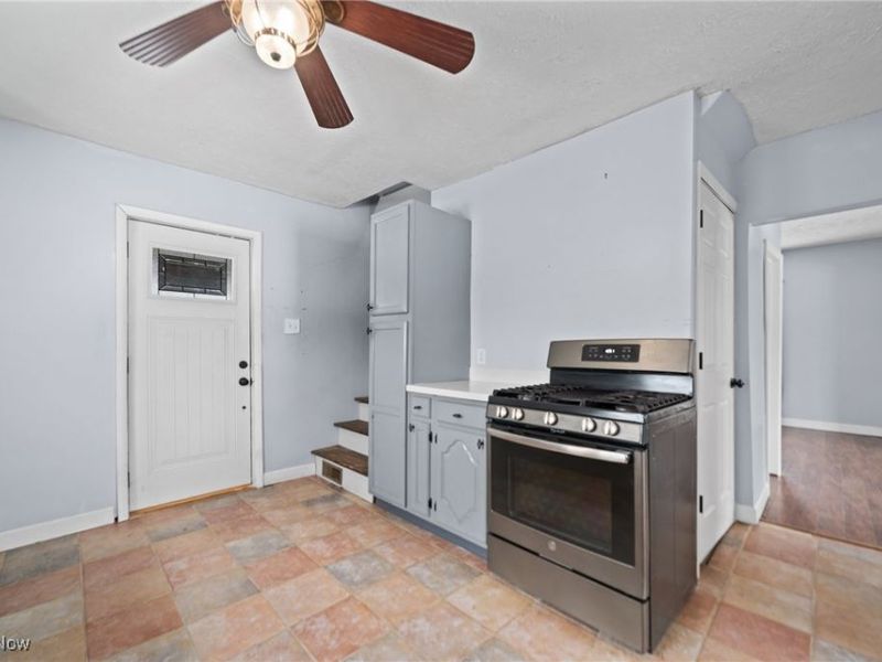 8764 W Clay Street, Mineral City, OH 44656 Photo 8