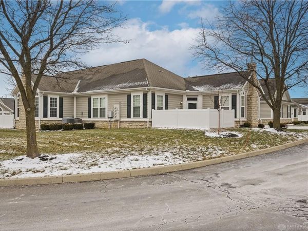 4645 Cobblestone Drive, Tipp City, OH 45371