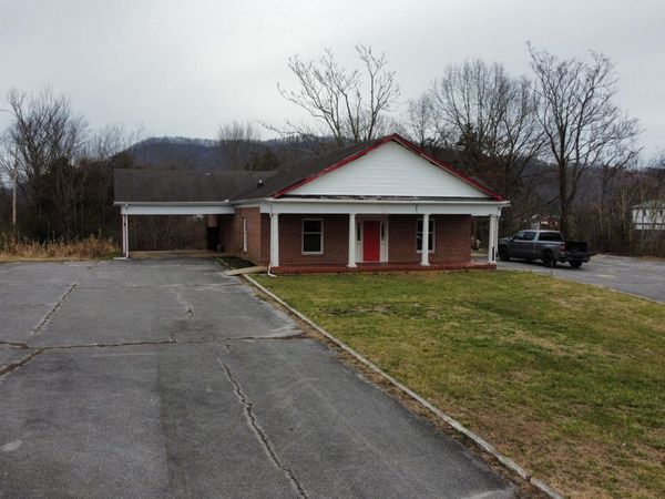 551 Broadway Drive, Bean Station, TN 37708