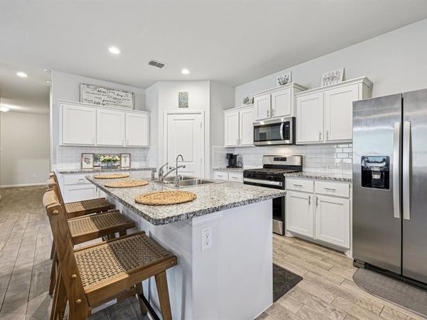 8629 Angel Gardens Drive, Fort Worth, TX 76179