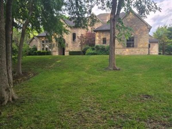 4541 Stonewood Circle, Midlothian, TX 76065