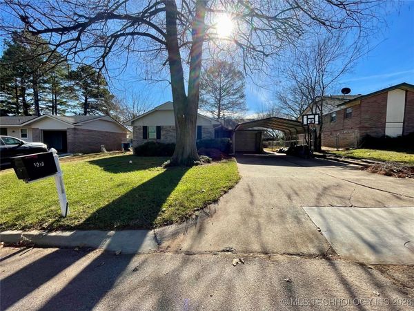 1019 Four Seasons Drive, Durant, OK 74701