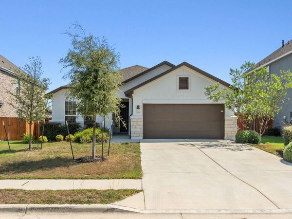 5713 Alamosa Clearing DR, Lakeway, TX 78738