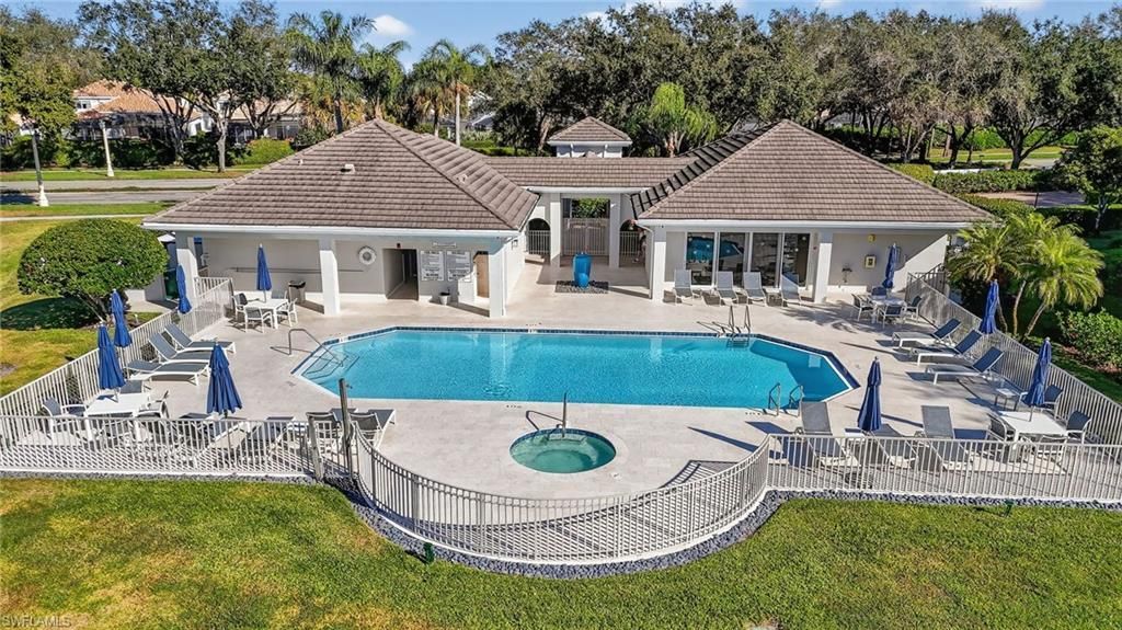 1867 Seville Blvd, Unit 422, Naples, FL 34109 Photo