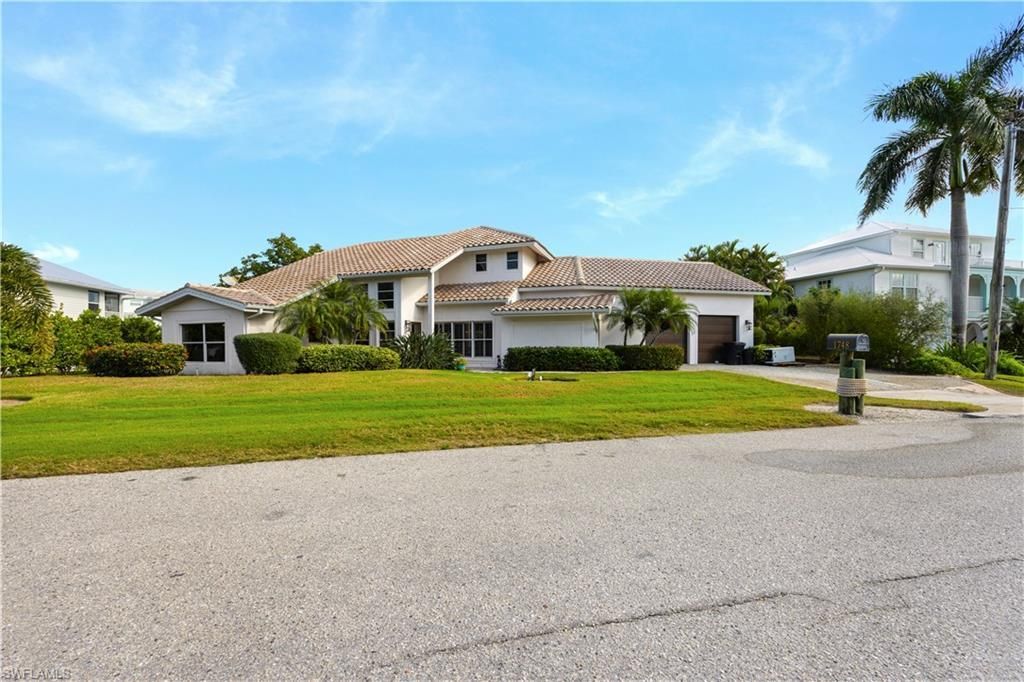 1748 Jewel Box Dr, Sanibel, FL 33957 Photo