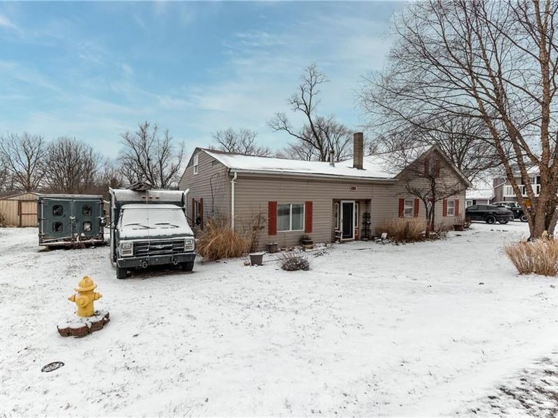 8570 S 1st Street, Bethel Township, OH 45371 Photo 3