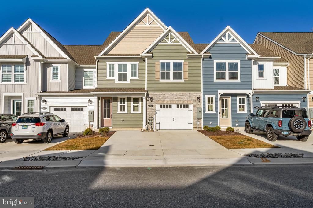 383 Scranton Lane, Ocean View, DE 19970 Main Photo