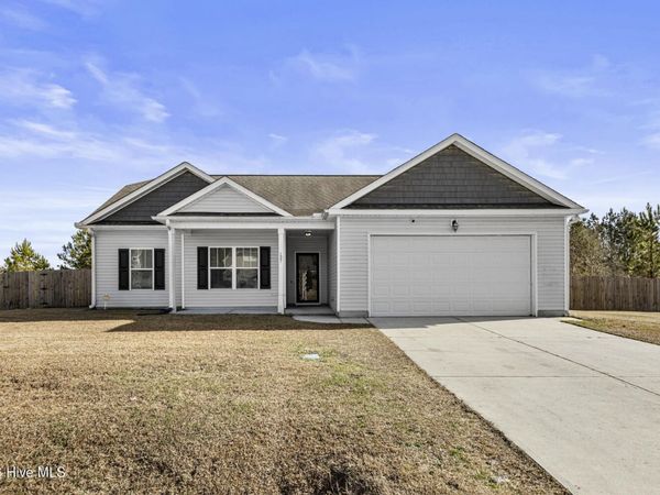 127 Palo Alto Park Drive, Maysville, NC 28555