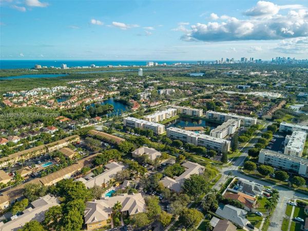 401 SE 10th St, Unit B205, Dania Beach, FL 33004