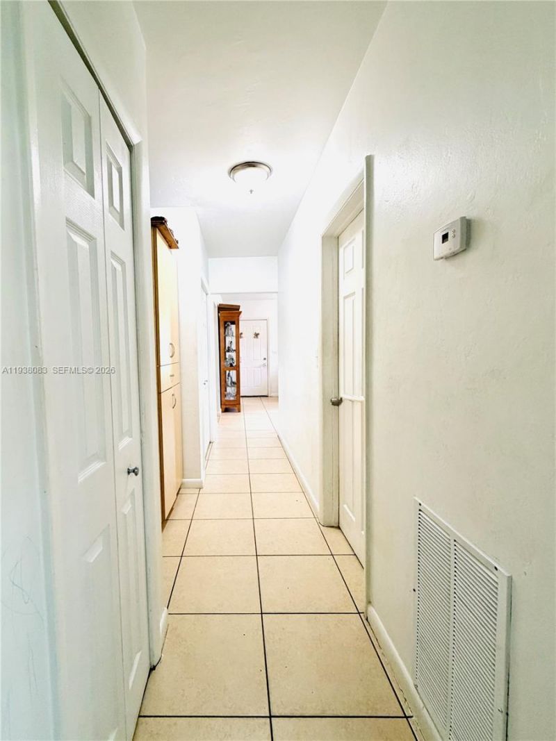 546 E 39th St , Hialeah, FL 33013 Photo