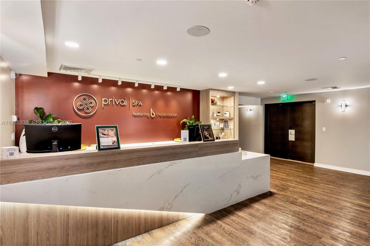 200 Biscayne Boulevard Way, Unit 503, Miami, FL 33131 Photo