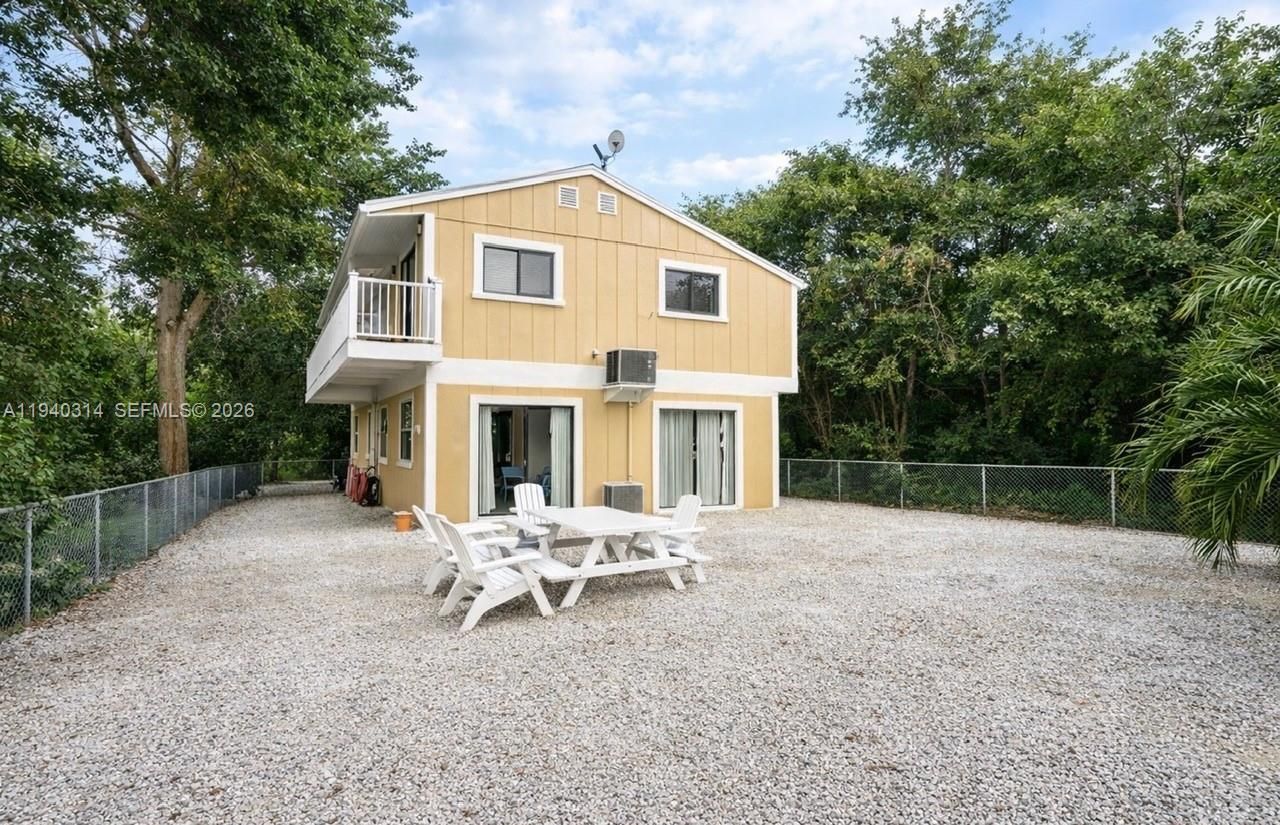 335 Bayview Ave, Key Largo, FL 33037 Photo