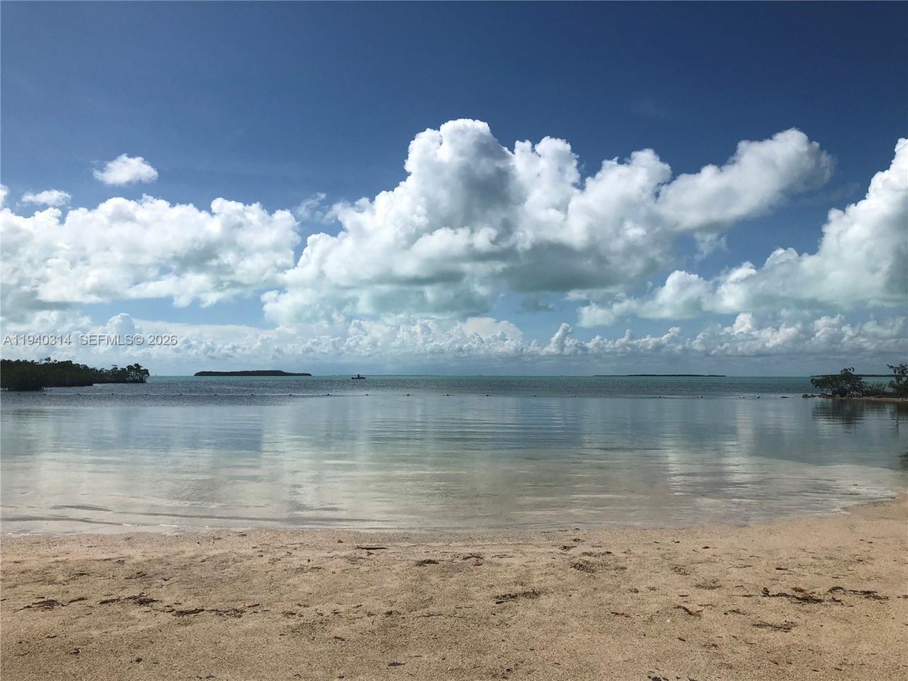 335 Bayview Ave, Key Largo, FL 33037 Photo