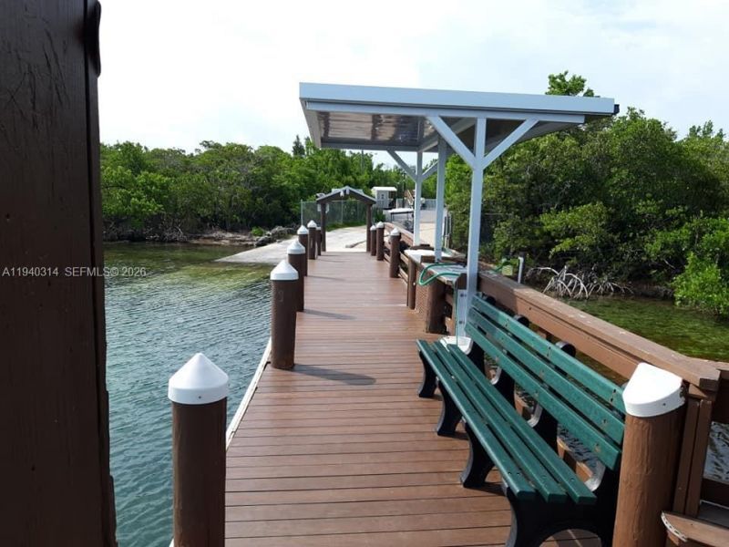 335 Bayview Ave, Key Largo, FL 33037 Photo