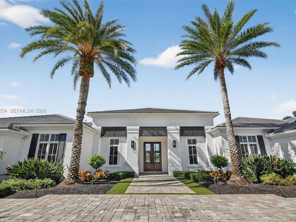 642 Hermitage Cir, Palm Beach Gardens, FL 33410