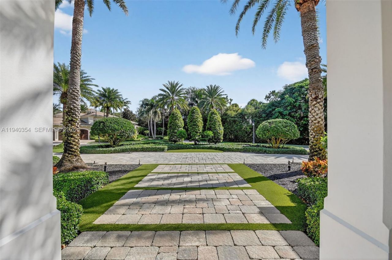 642 Hermitage Cir, Palm Beach Gardens, FL 33410 Photo