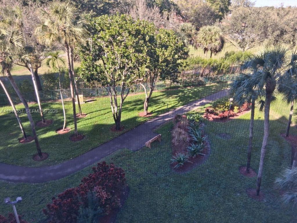 1400 Saint Charles Pl, Unit 524, Pembroke Pines, FL 33026 Photo